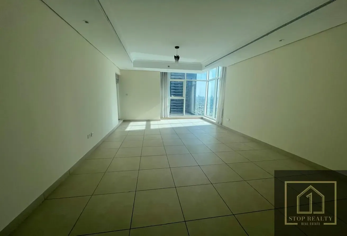 VAASTU COMPLIANT | HIGH FLOOR | VACANT