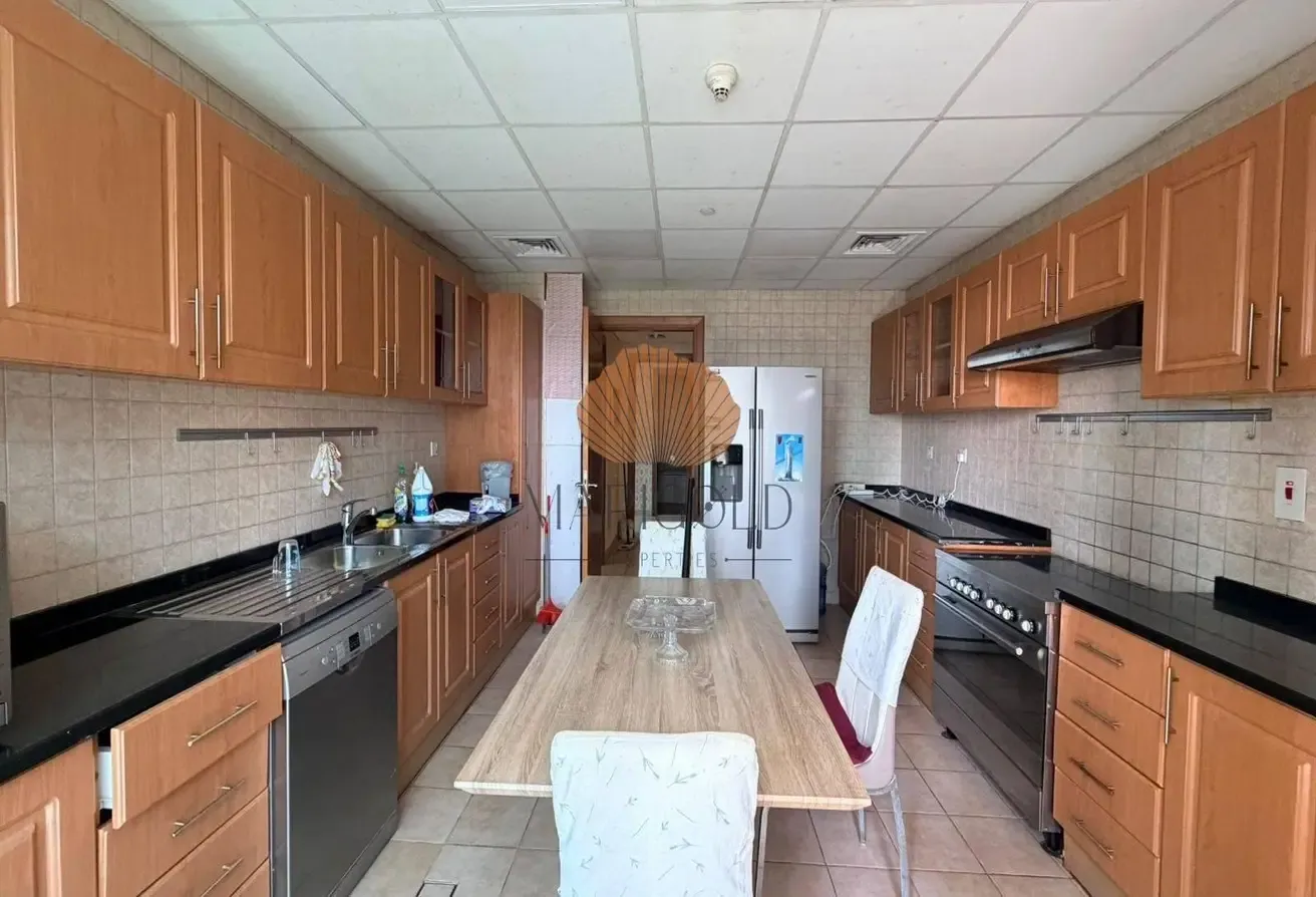 UNFURNISHED | VASTU | EAST FACING BALCONY