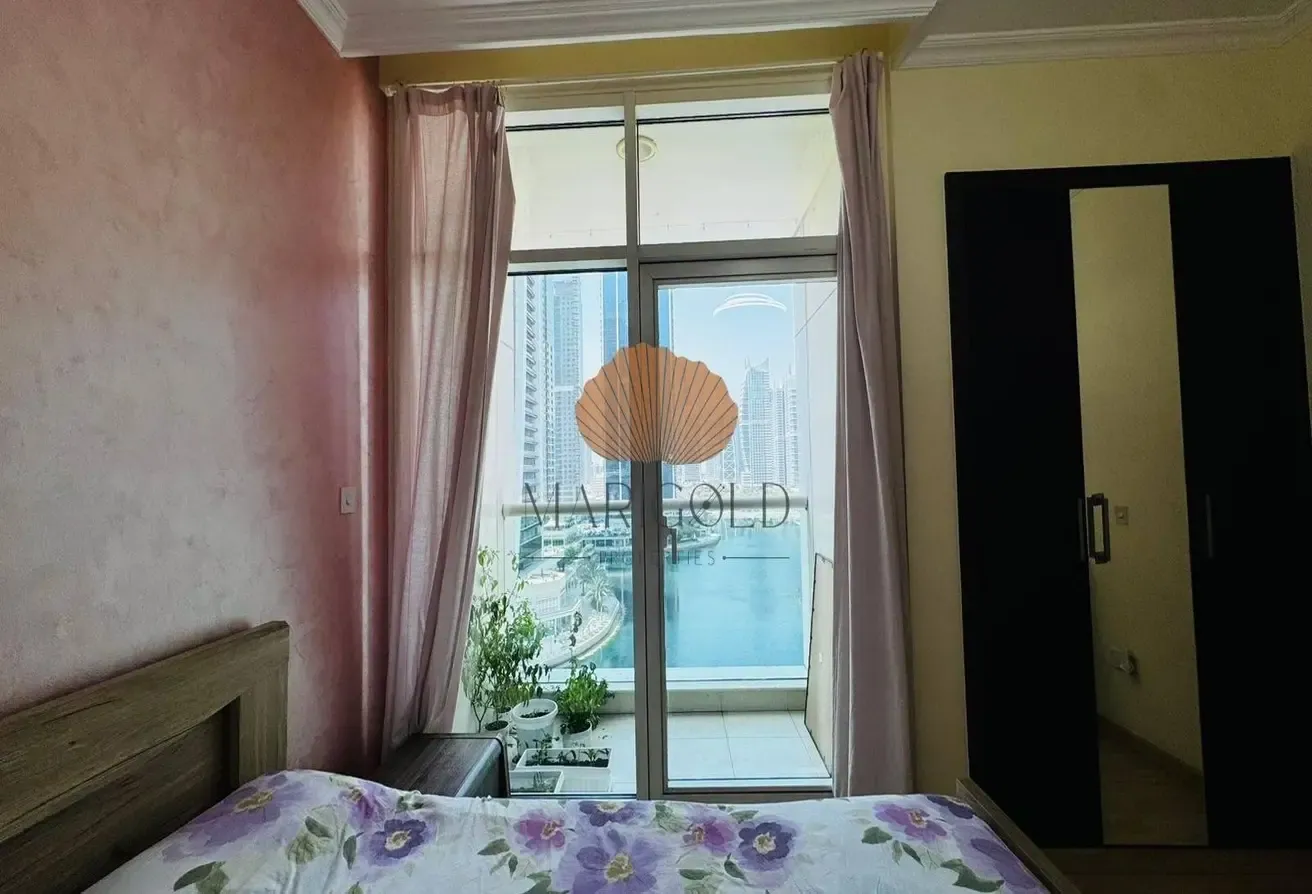 VACANT | VASTU COMPLIANT | LAKE VIEWS