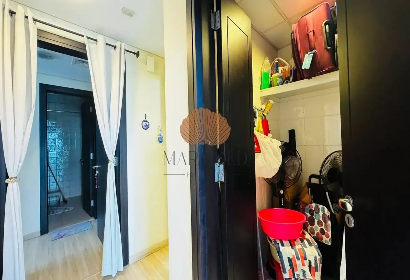 VACANT | VASTU COMPLIANT | LAKE VIEWS