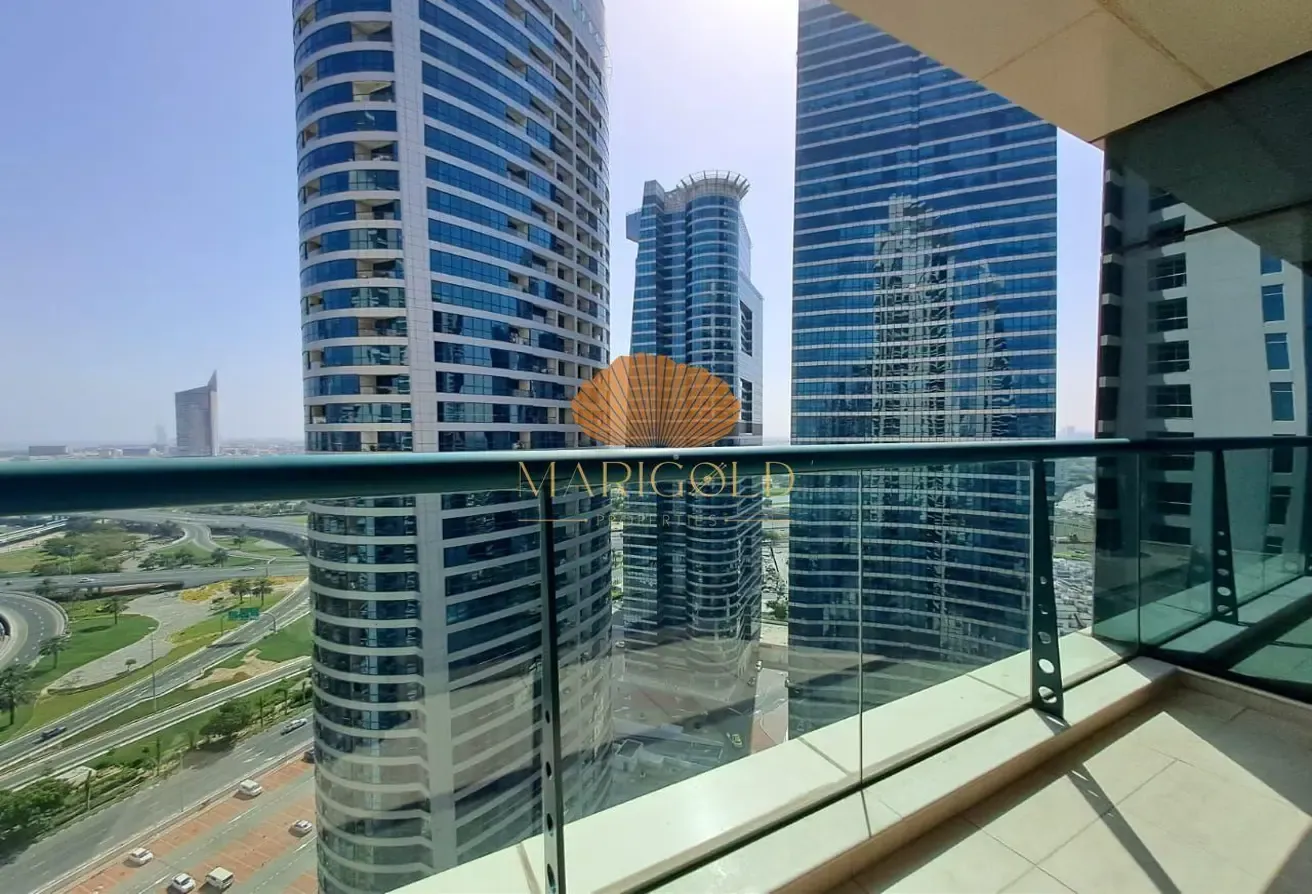 SZR VIEWS | LOW FLOOR | VACANT AUGUST