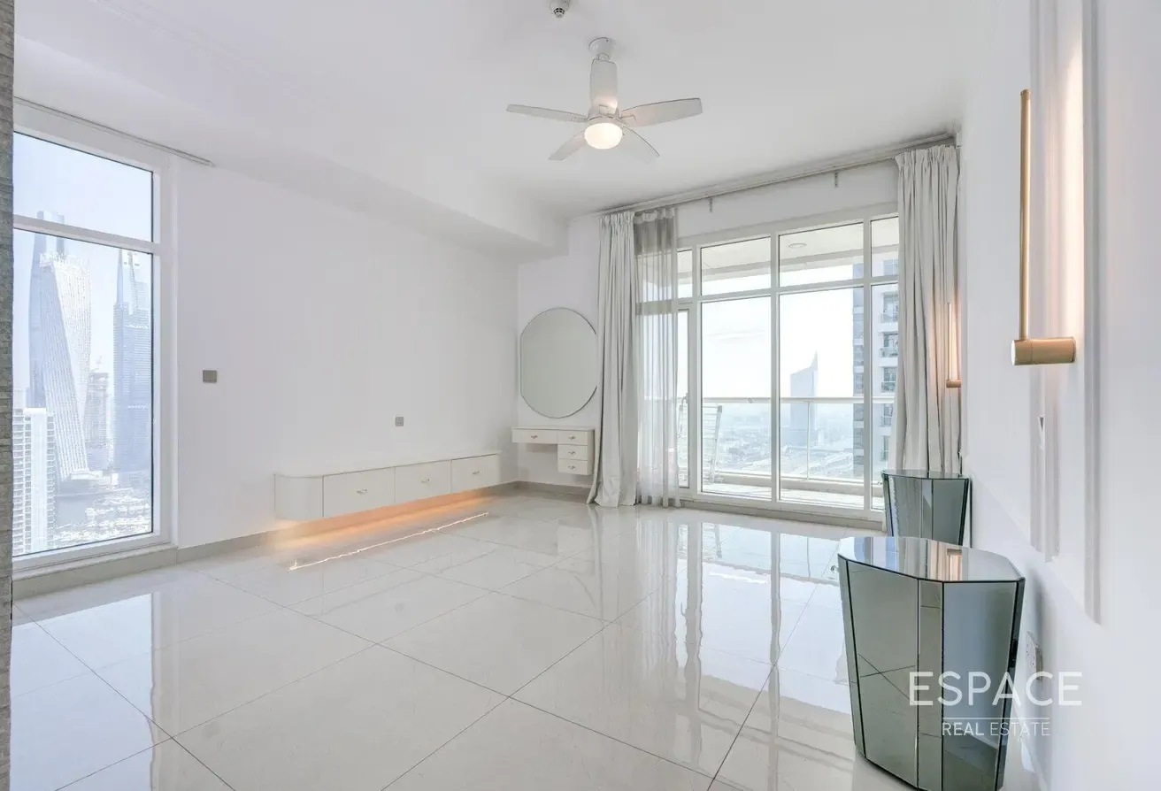 Luxury 3 plus Maid | Upgraded | Furnished