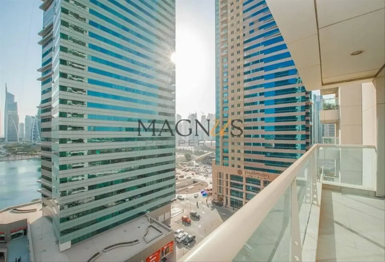 vastu compliant | lake view | Well Maintained