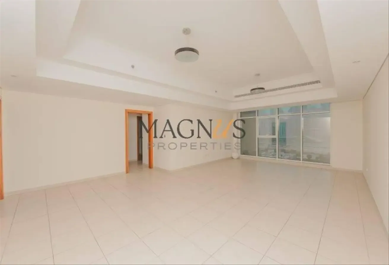 MID FLOOR | MARINA SKYLINE VIEW | VACATING SOON