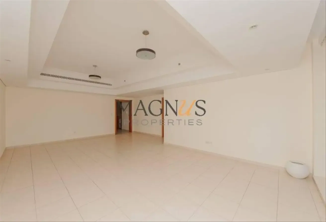 MID FLOOR | MARINA SKYLINE VIEW | VACATING SOON