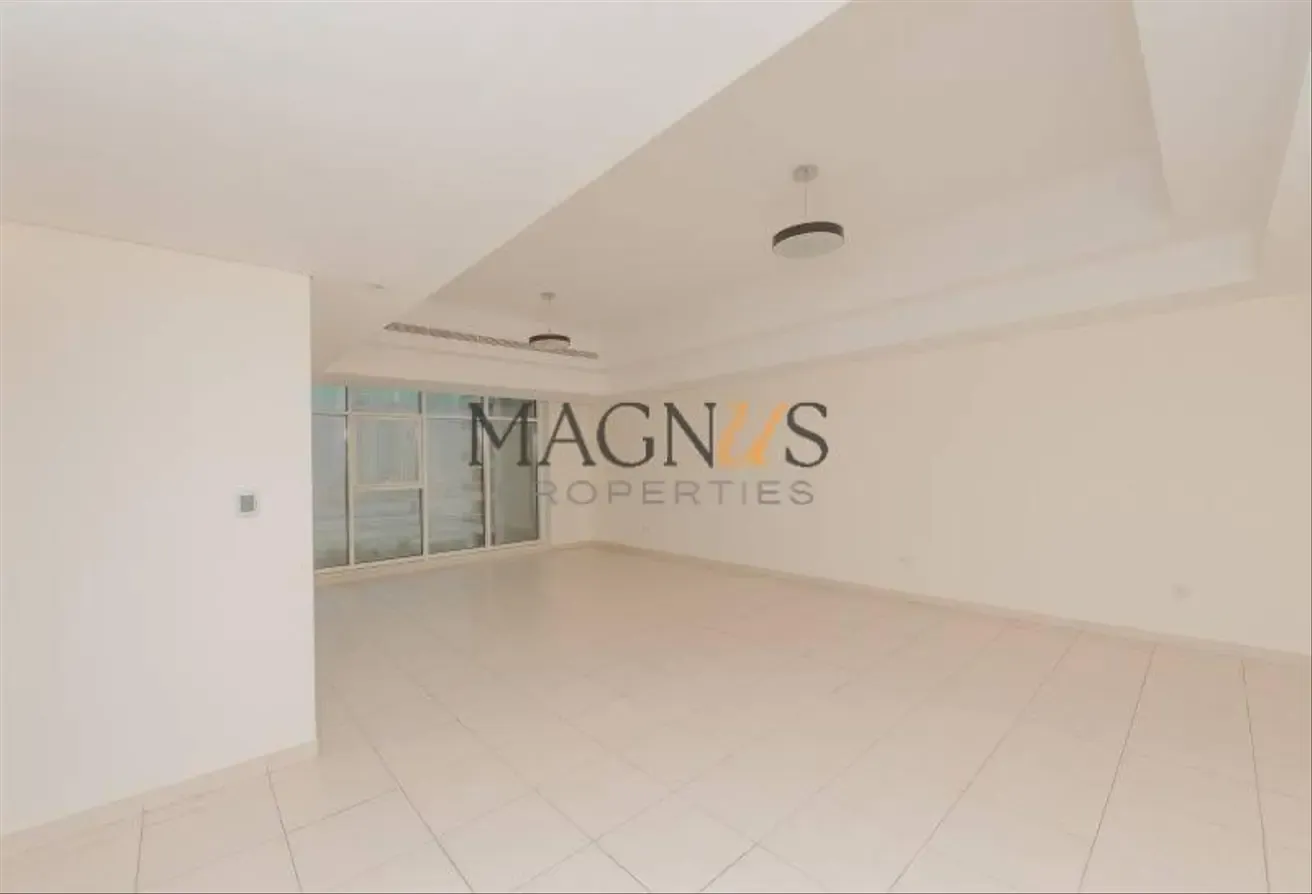 MID FLOOR | MARINA SKYLINE VIEW | VACATING SOON