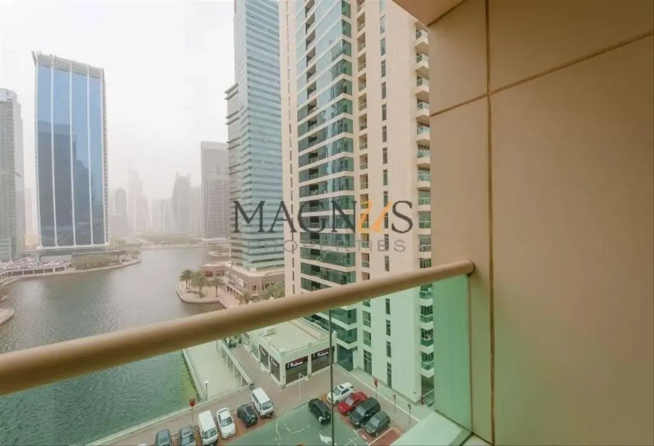 MID FLOOR | MARINA SKYLINE VIEW | VACATING SOON