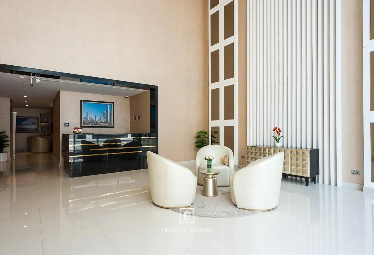 Exclusive | Pool Views | Fully furnished