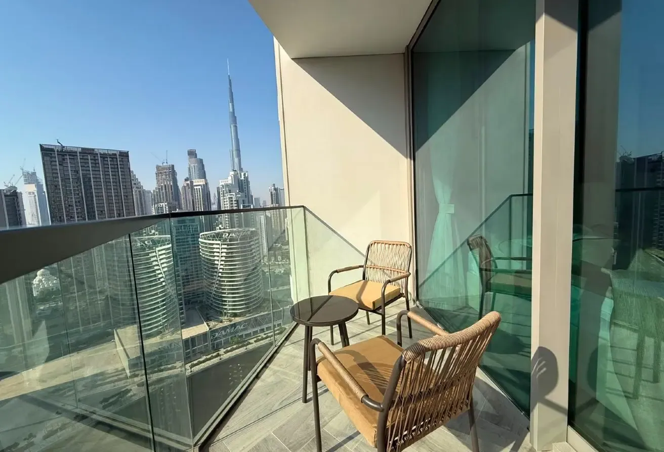 Luxury Business Bay Studio | Burj Khalifa View