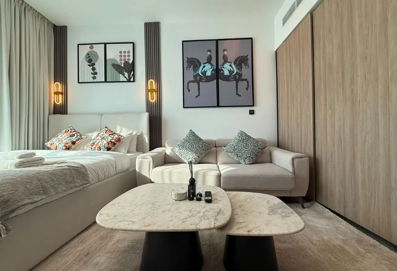 Luxury Business Bay Studio | Burj Khalifa View