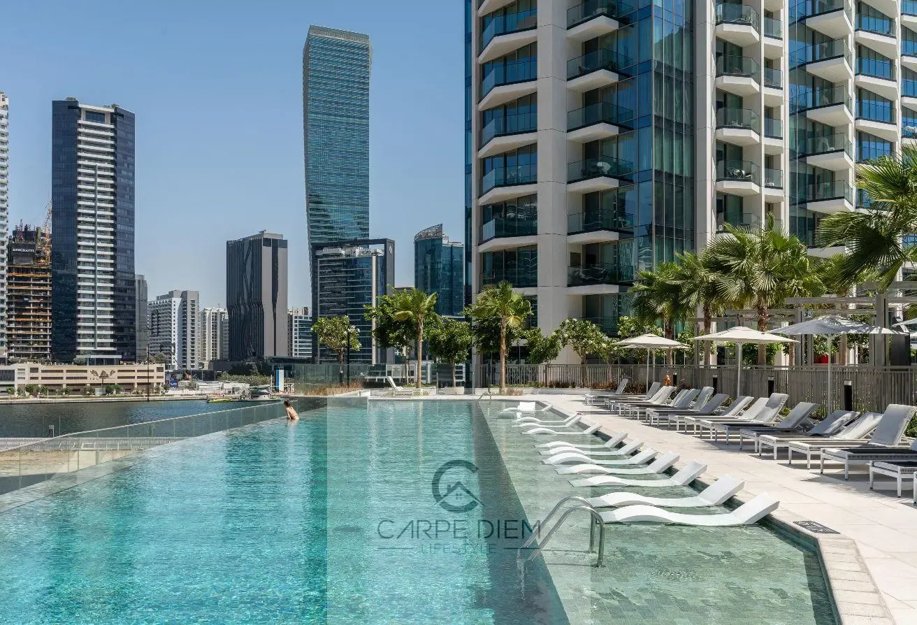 Luxury Furnished Studio | Waterfront Living | All