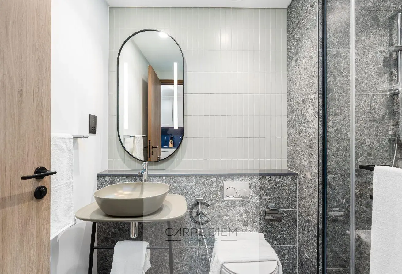 Luxury Furnished Studio | Waterfront Living | All