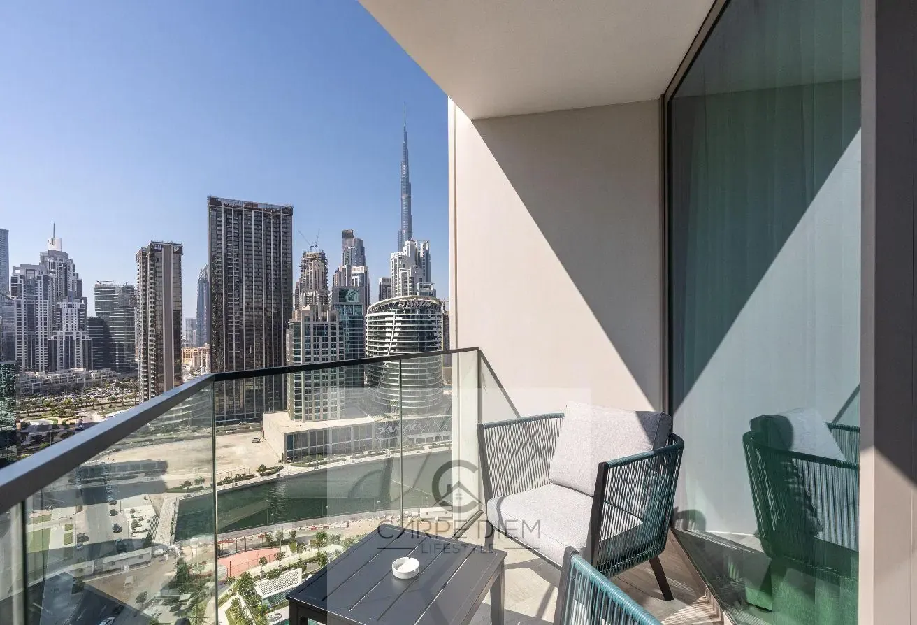 Luxury Furnished Studio | Waterfront Living | All