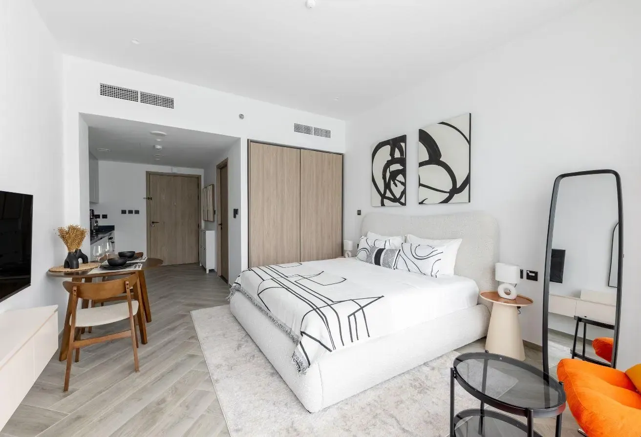Peninsula Three | Waterfront living | Business Bay