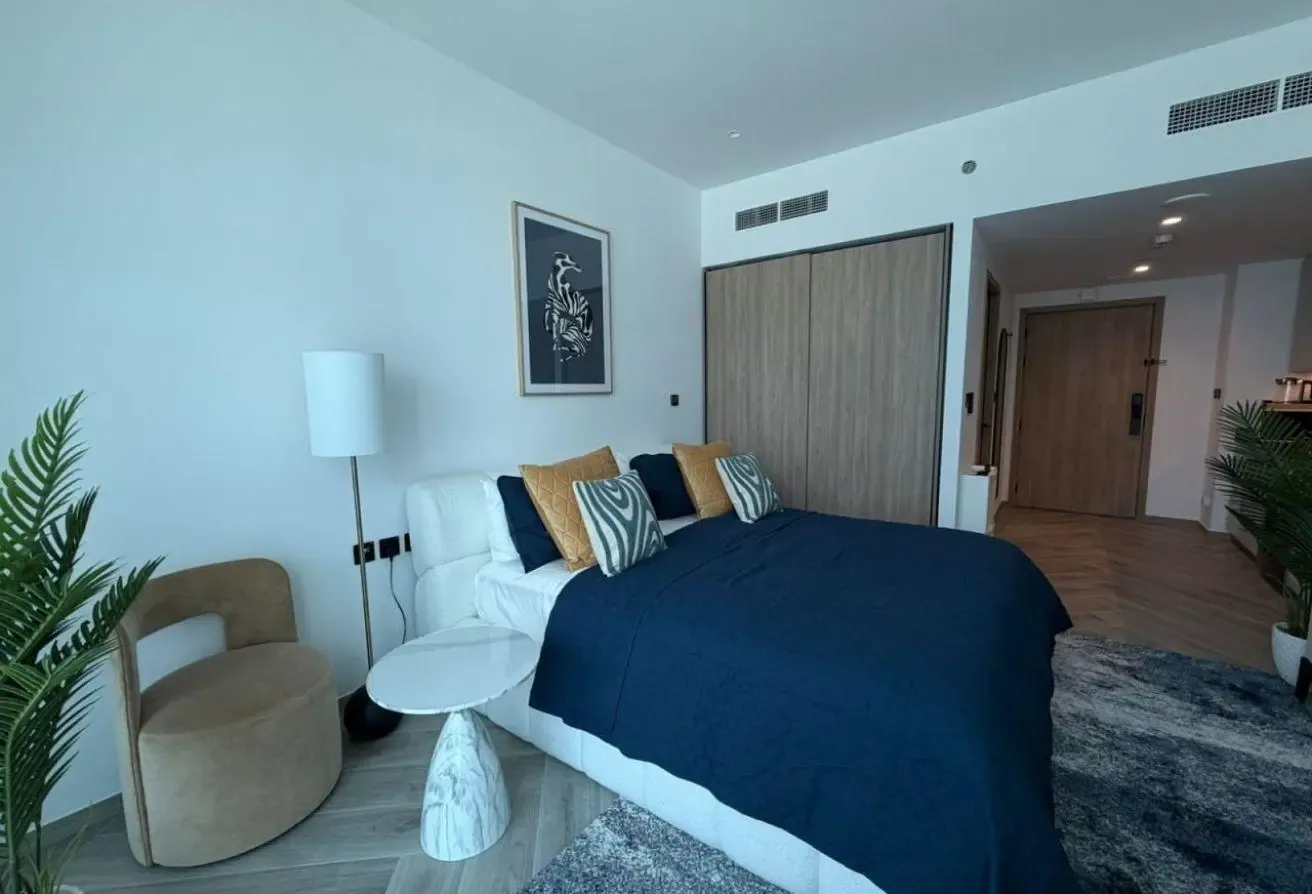 Peninsula Three | Waterfront living | Business Bay
