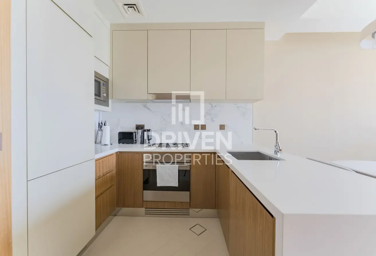 Fully Furnished | High Floor | Prime Location