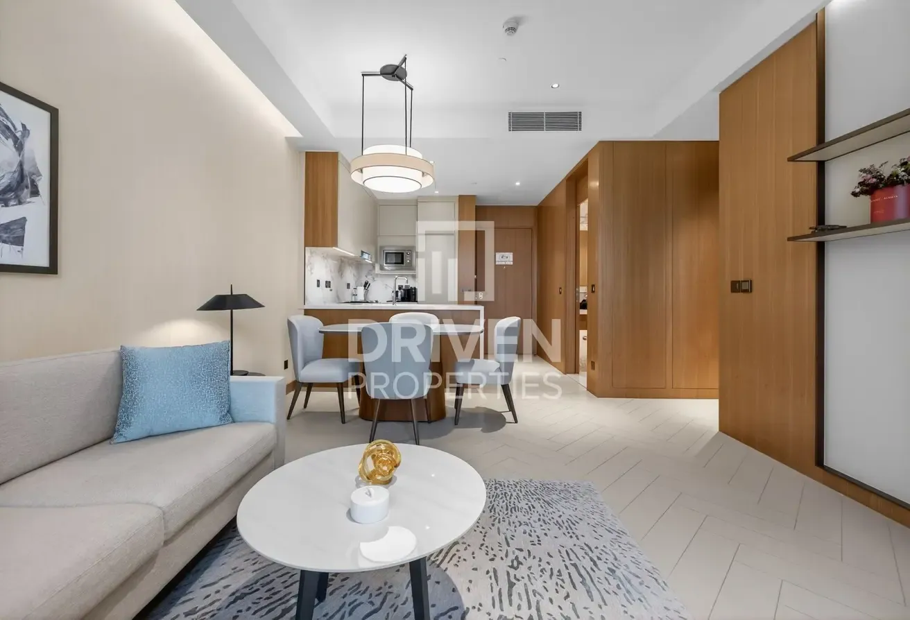 Exclusive | High Floor | Fully Furnished