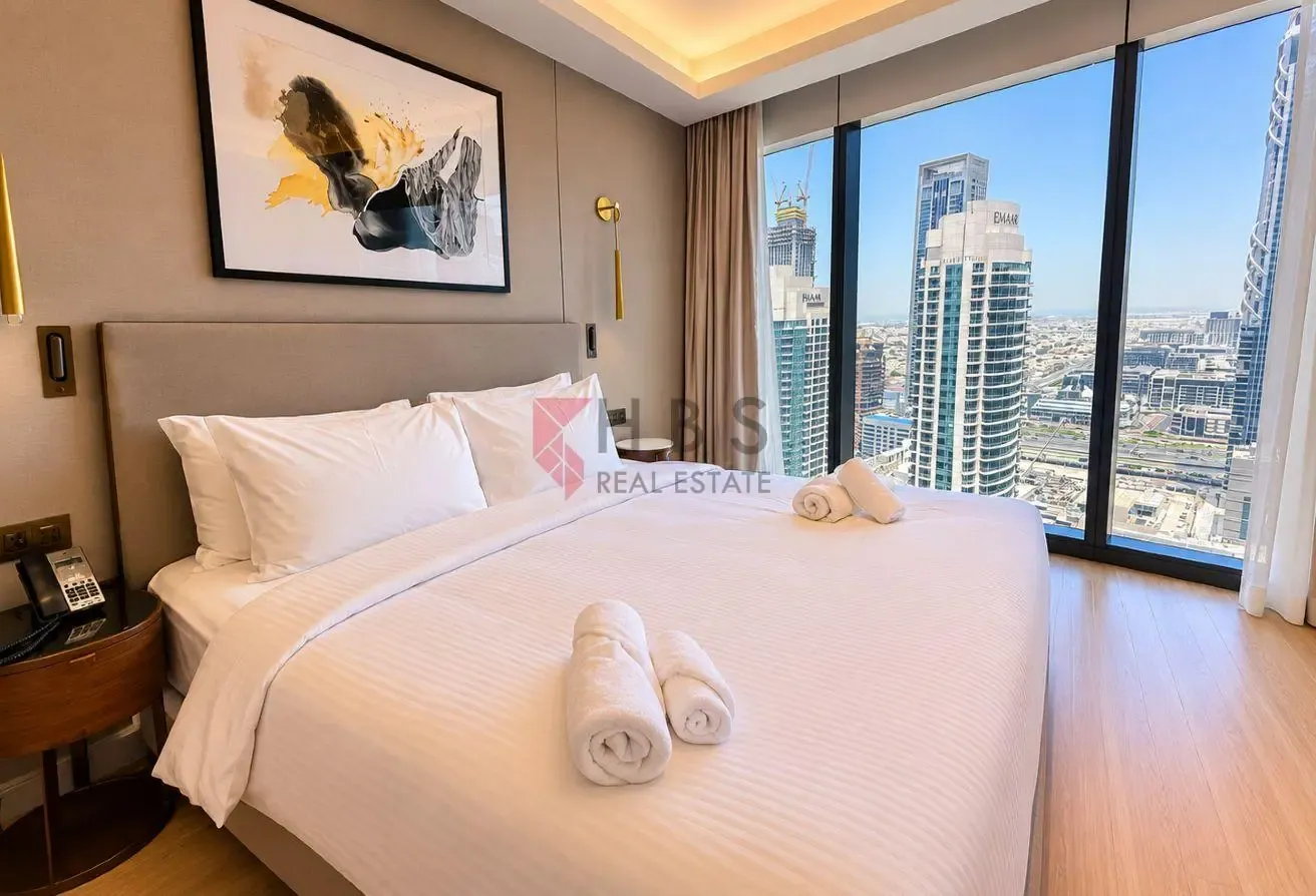 LUXURY FURNISHED 1BHK | HIGH FLOOR| PRIME LOCATION