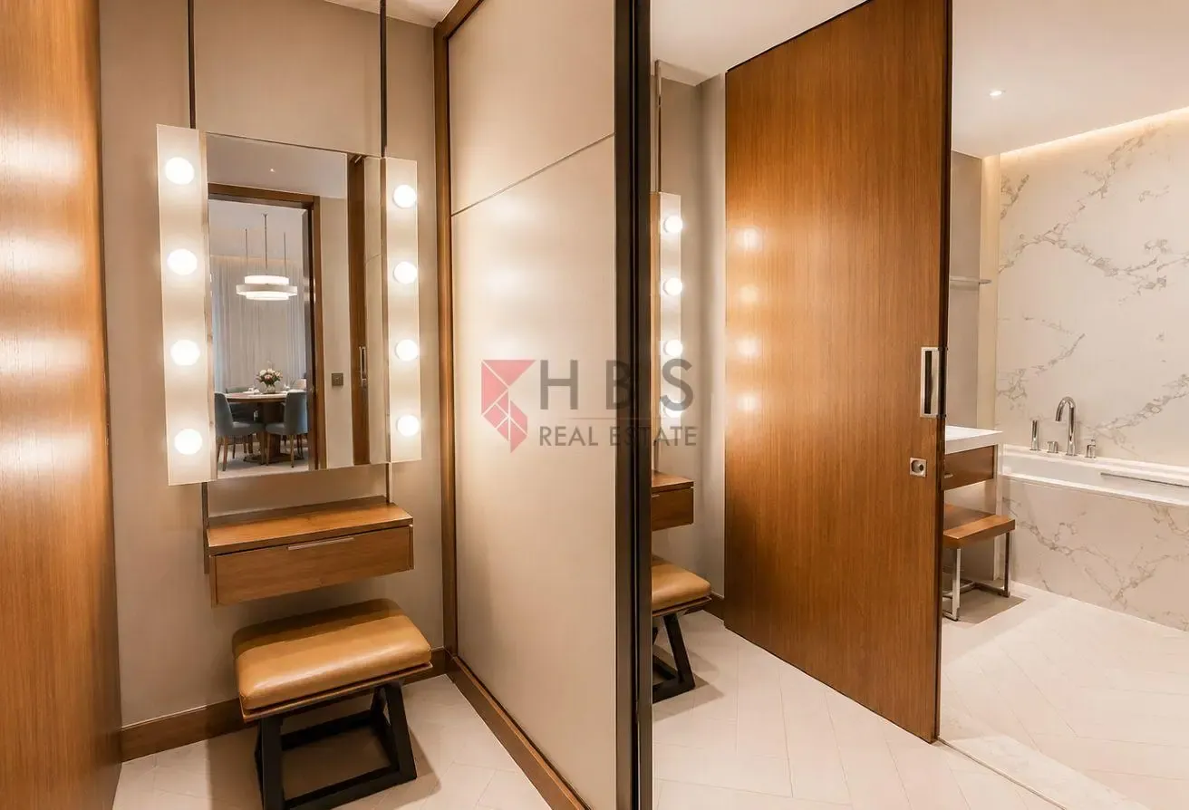 LUXURY FURNISHED 1BHK | HIGH FLOOR| PRIME LOCATION
