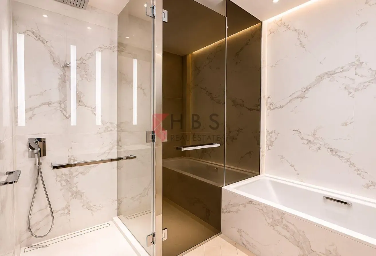 LUXURY FURNISHED 1BHK | HIGH FLOOR| PRIME LOCATION