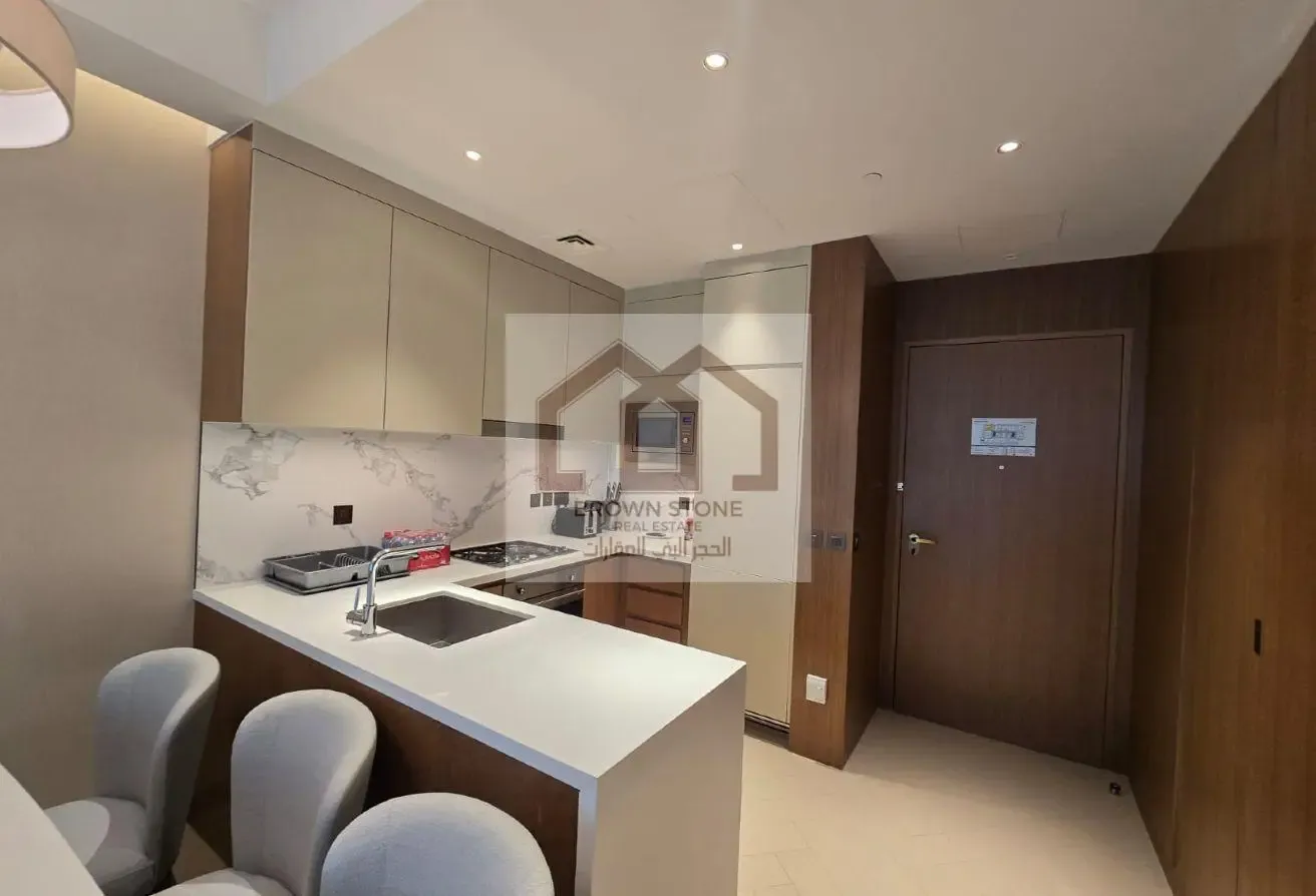 Low Floor | Low Price | Clean Unit