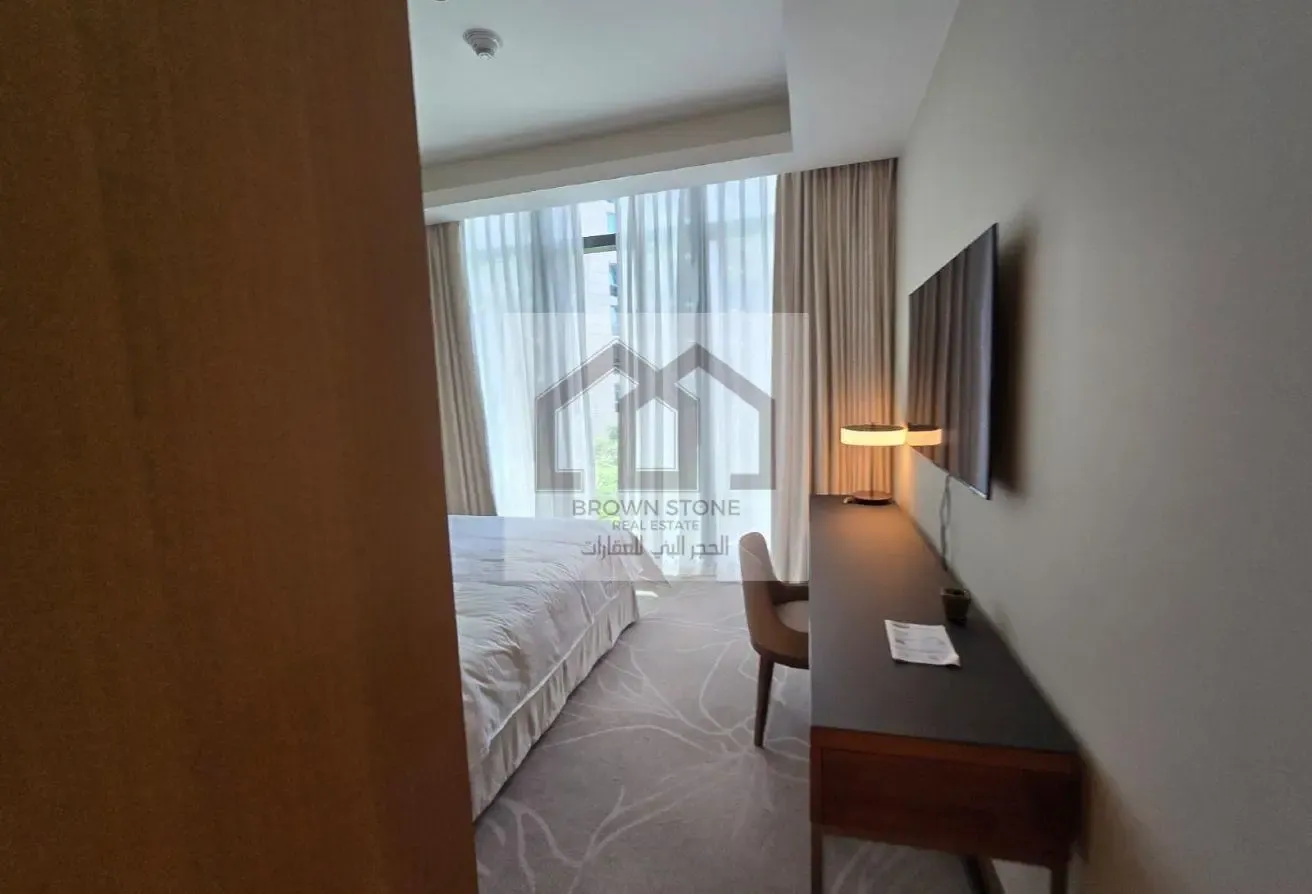 Low Floor | Low Price | Clean Unit