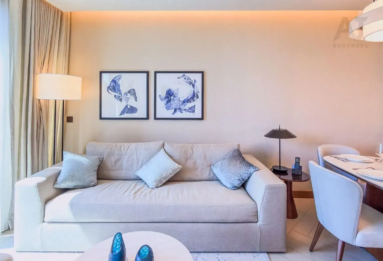 Premium Floor | Fully Equipped | Bills Inclusive!!