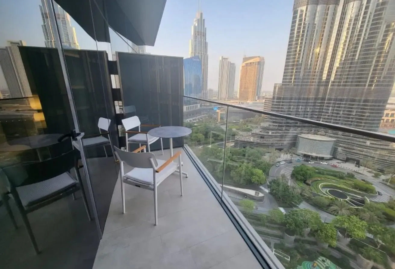 Luxury Apt with Stunning Burj Khalifa and Fountain