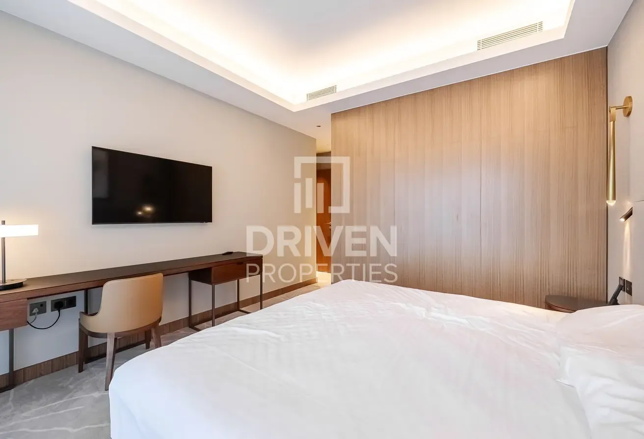 Excellent Condition | High Floor | Vacant