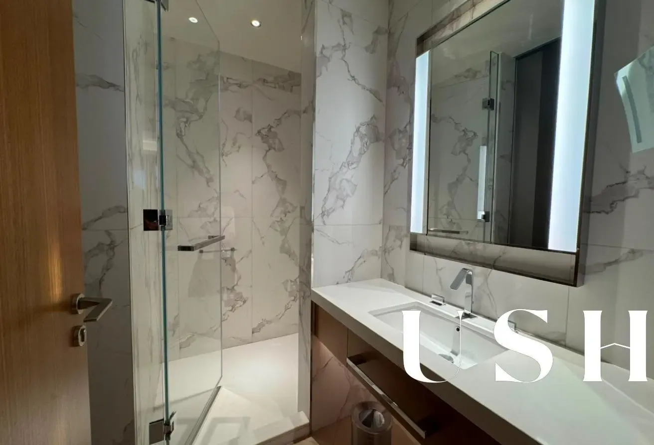 2 Bed Luxury Furnished-Boulevard View | High Floor
