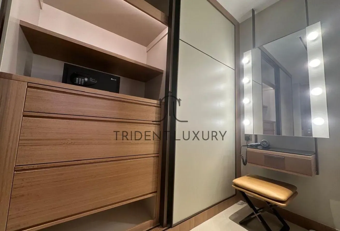 Exclusive | Fully Furnished | Negotiable | Vacant