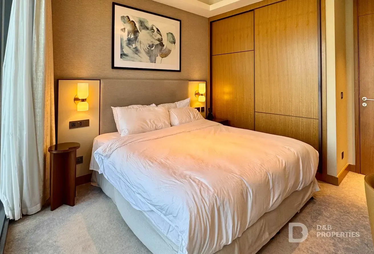 BURJ AND FOUNTAIN VIEWS | LUXURY LIVING