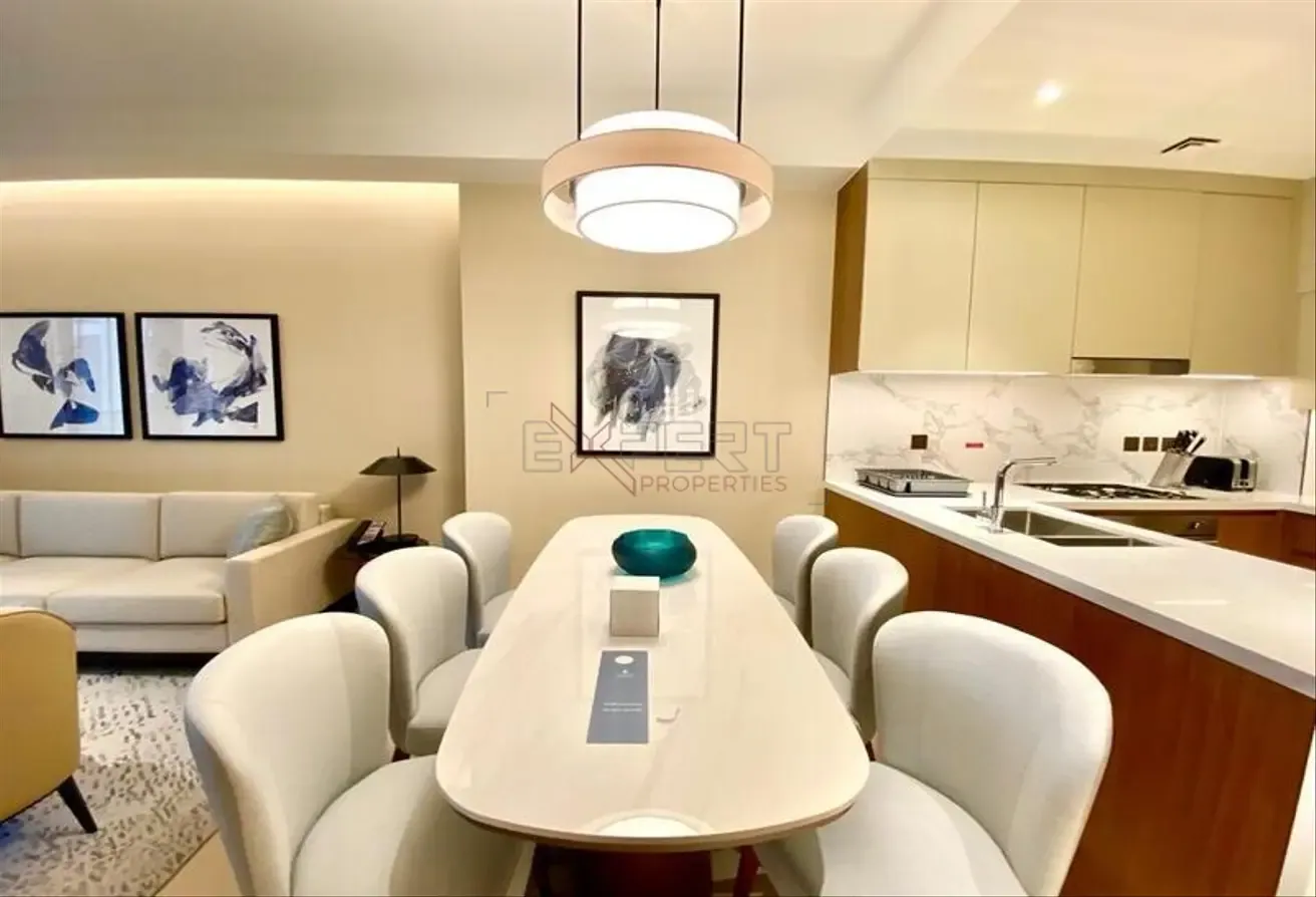 Furnished Apartment | Downtown Views | High Floor