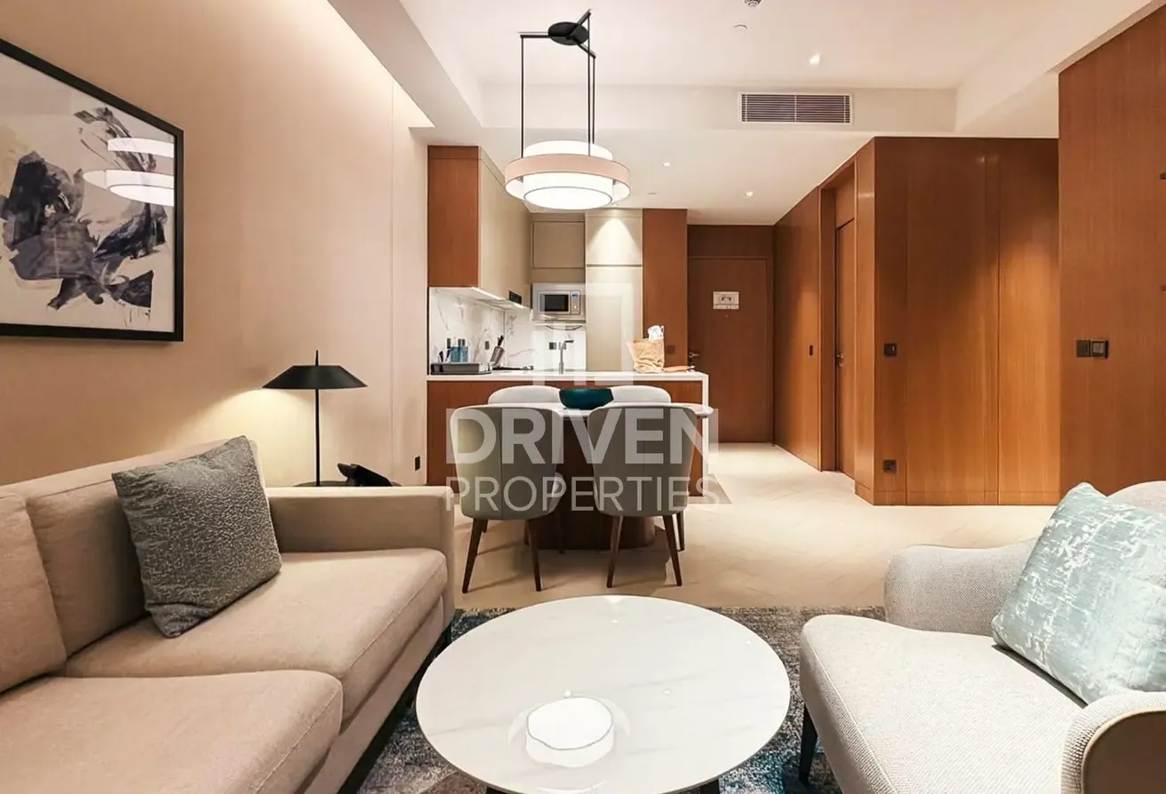 Blvd and Sea View | Vacant | Downtown Living
