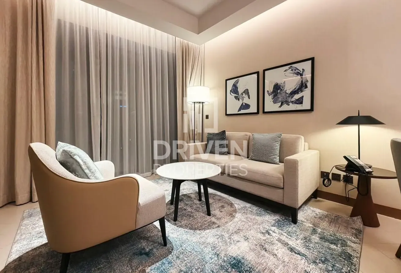 Blvd and Sea View | Vacant | Downtown Living