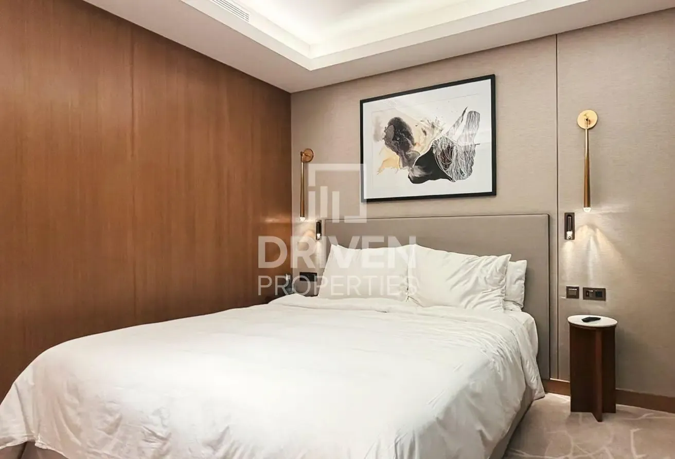 Blvd and Sea View | Vacant | Downtown Living