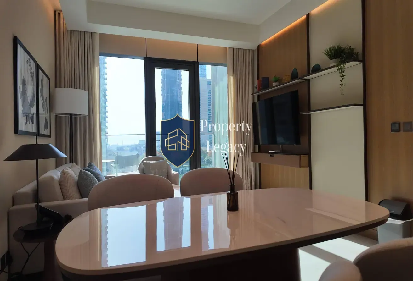 Vacant | Furnished | Skyline View | 6 Month Option
