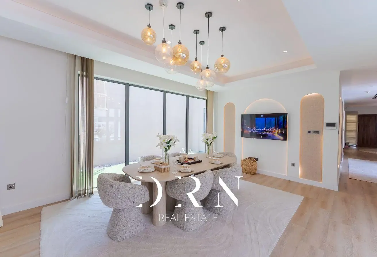 Beautifully Furnished | Upgraded | Available