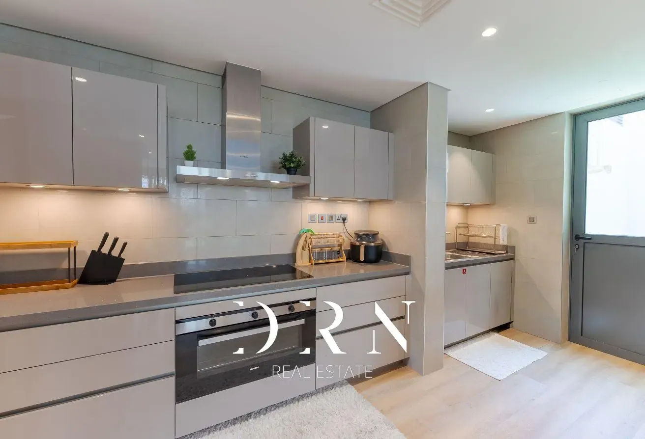 Beautifully Furnished | Upgraded | Available