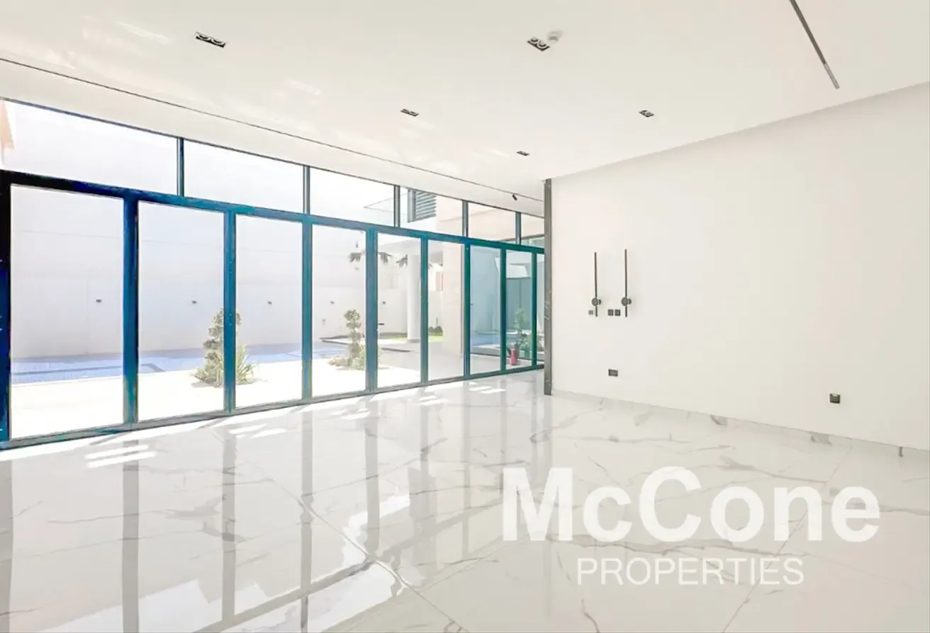 Brand New | Huge Layout | Modern