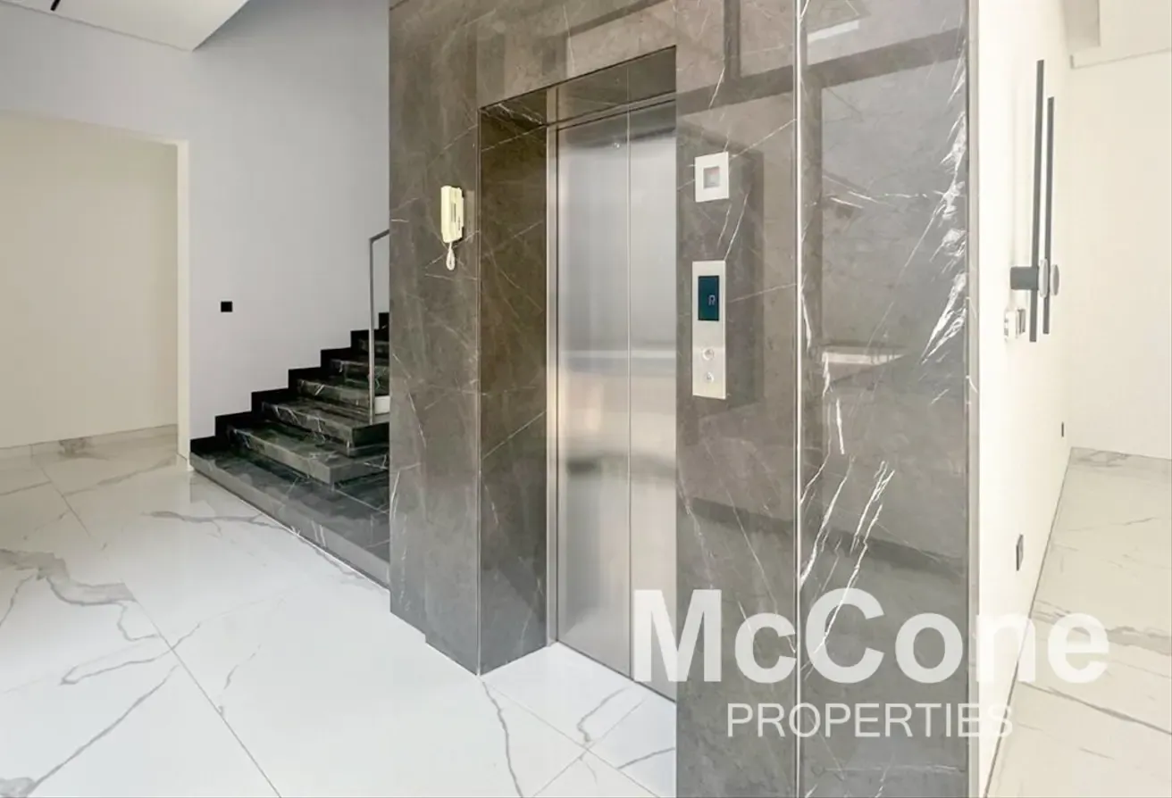 Brand New | Huge Layout | Modern