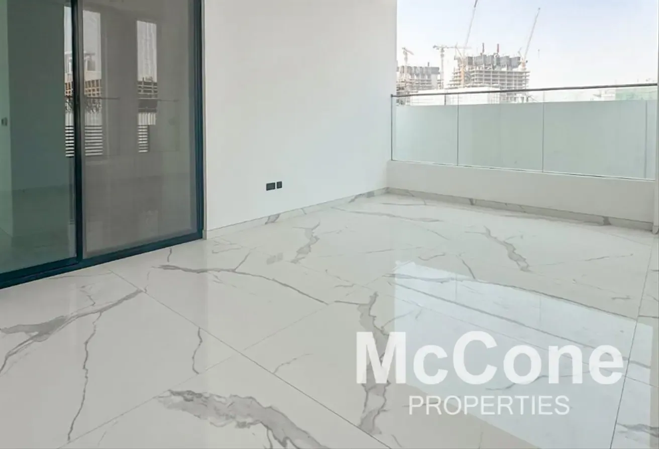 Brand New | Huge Layout | Modern