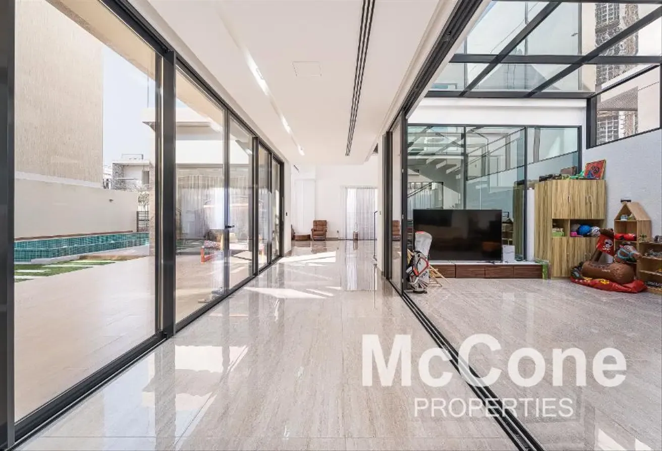 Prime Location | Upgraded | Modern