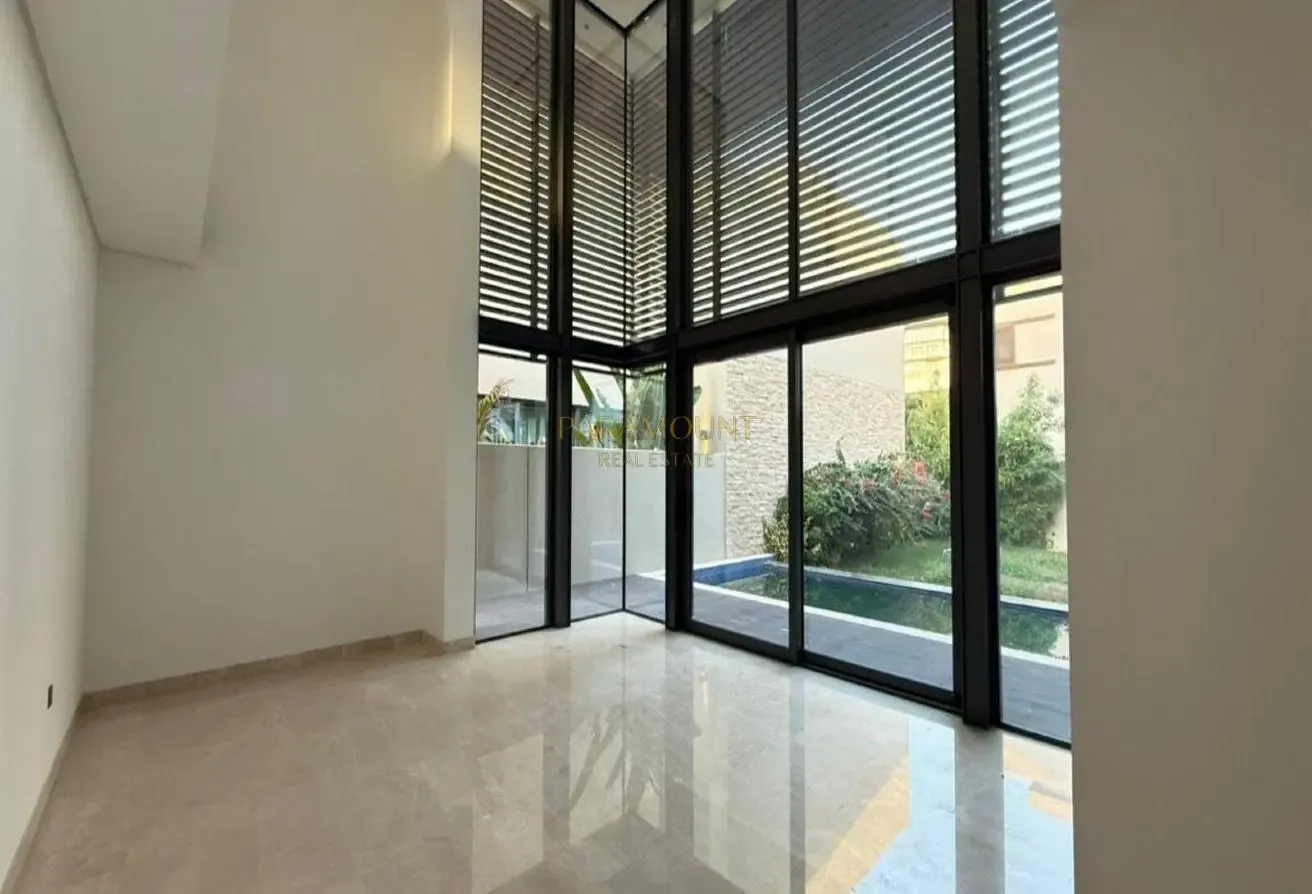 Exquisite Luxury Villa in Sobha Hartland | Partial