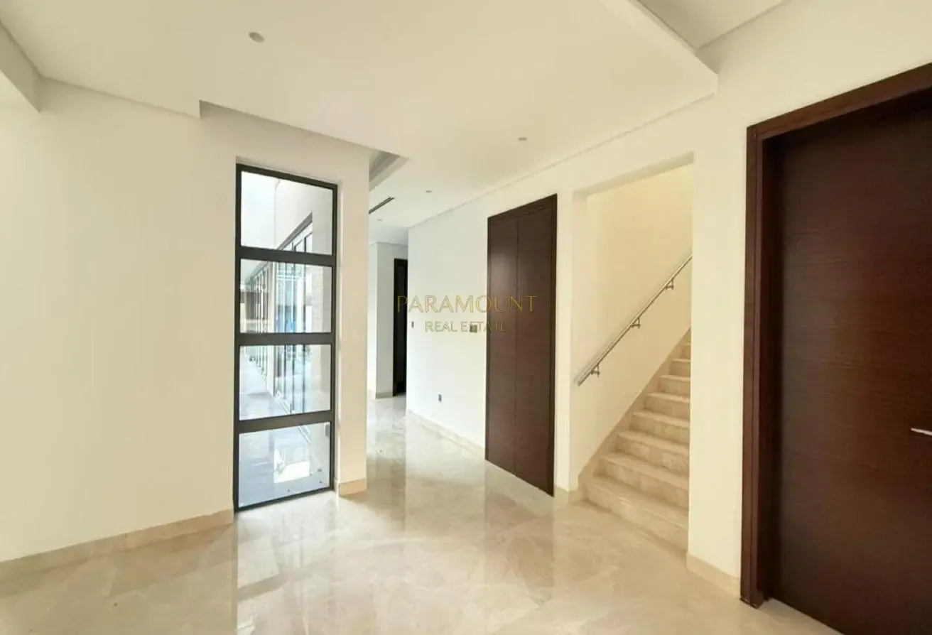 Exquisite Luxury Villa in Sobha Hartland | Partial
