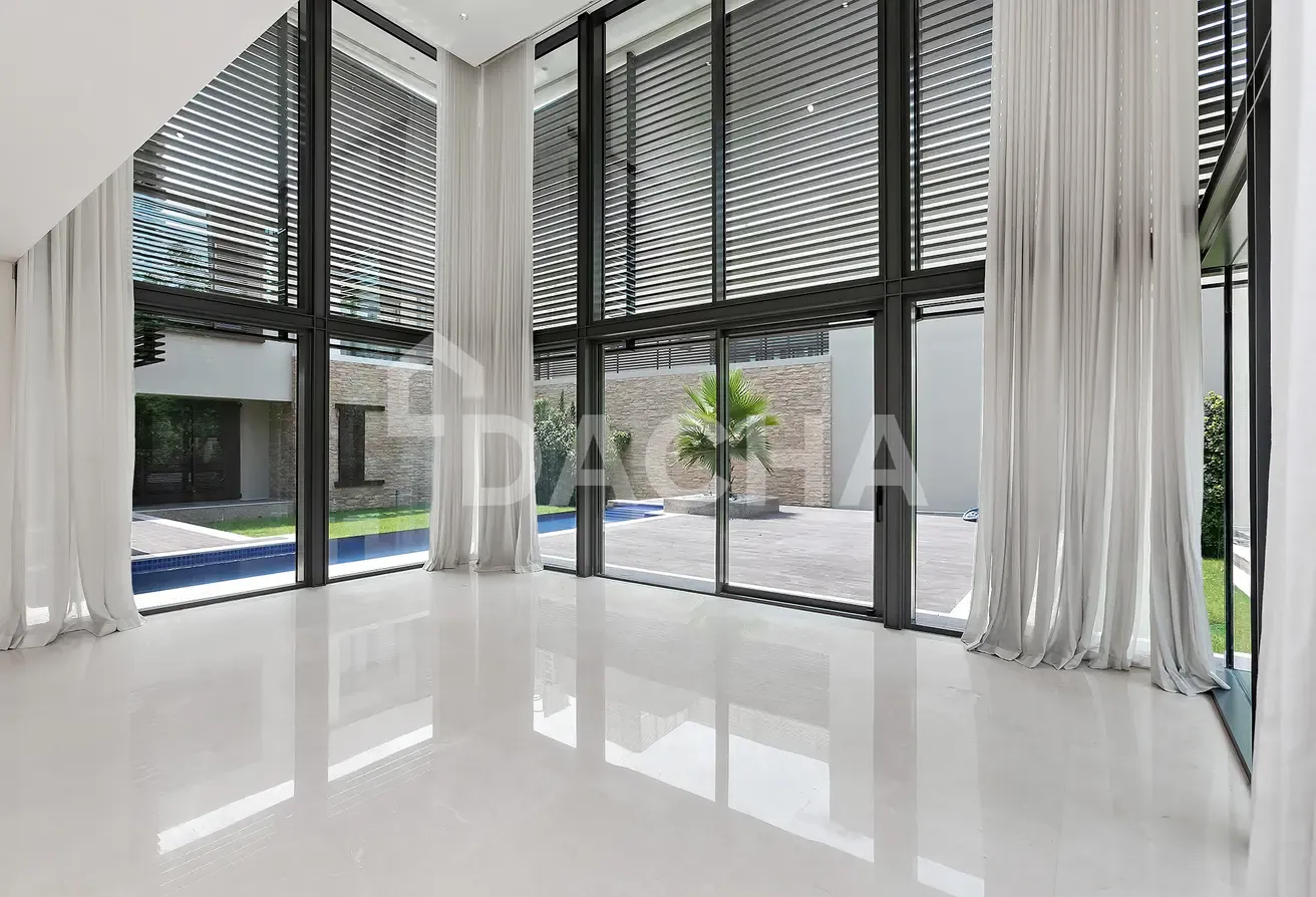 Private Lift | Beautiful Pool | High Ceilings