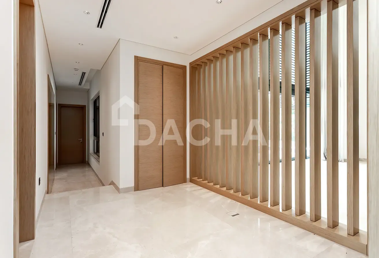 Private Lift | Beautiful Pool | High Ceilings