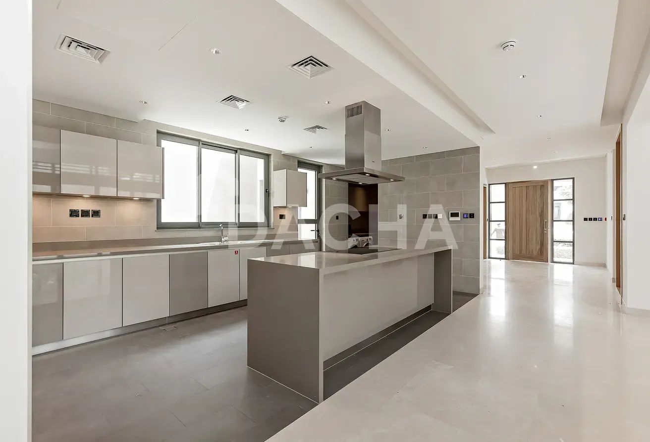 Private Lift | Beautiful Pool | High Ceilings