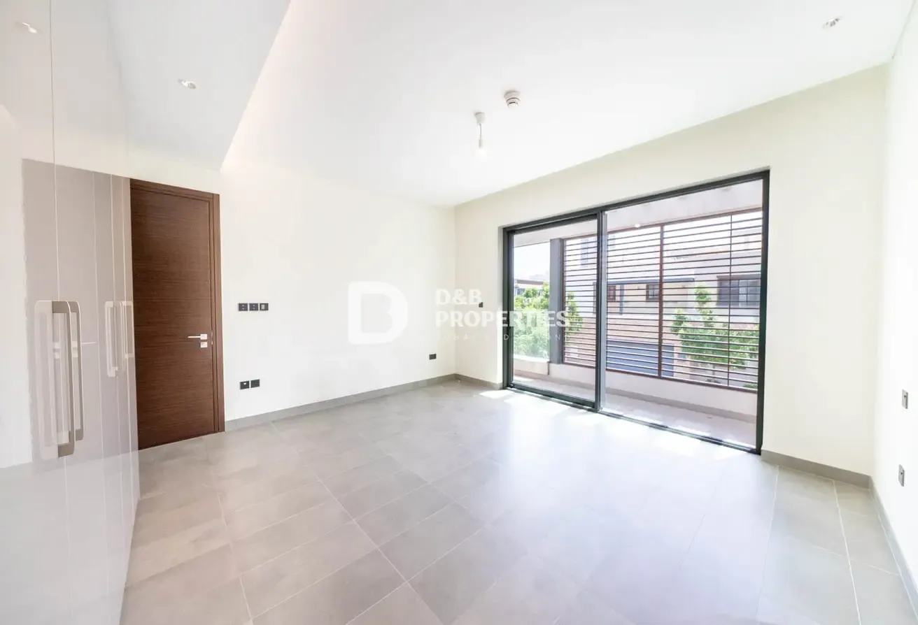 Bright Unit | Best Price | Best Layout