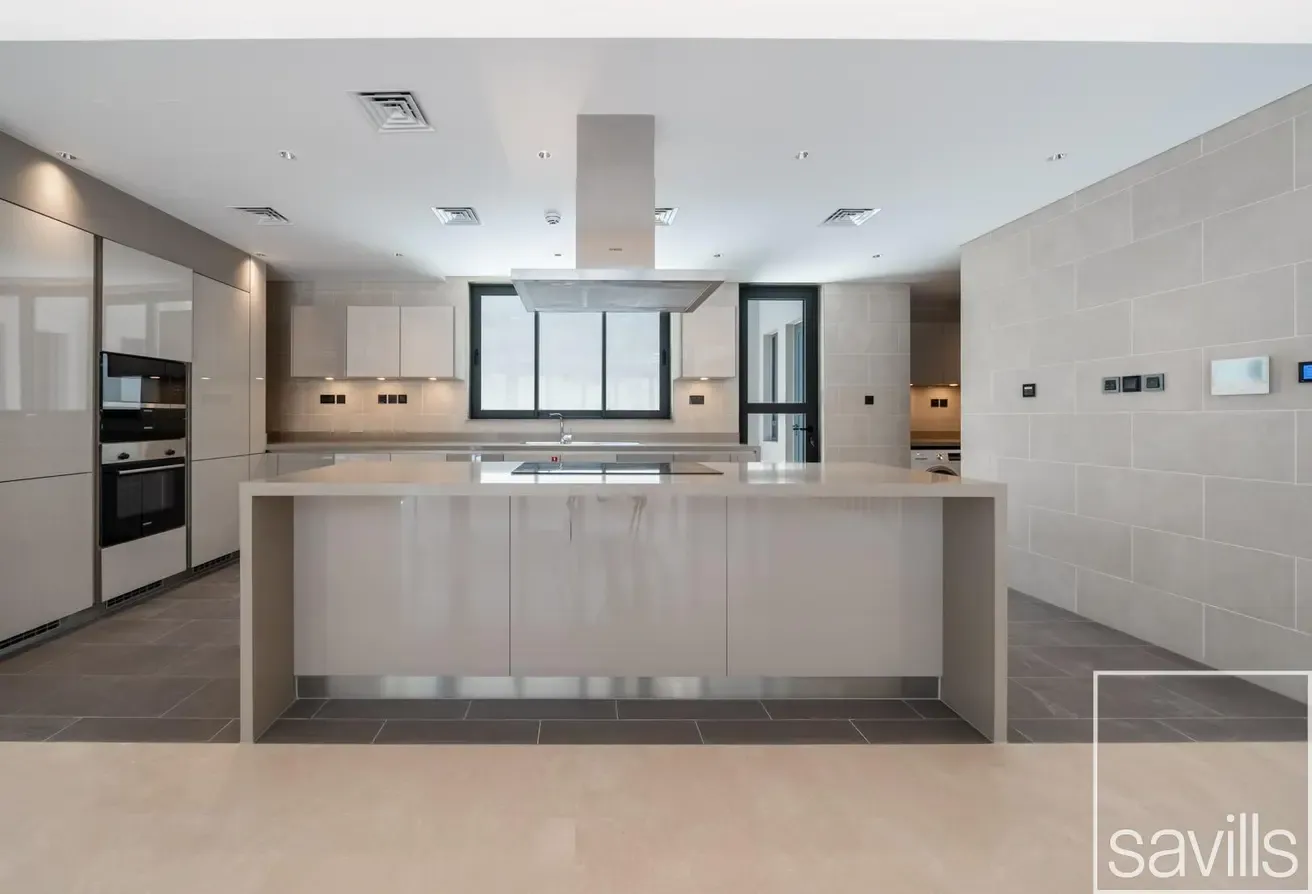 Private Pool/Landscaped/Impeccable Condition
